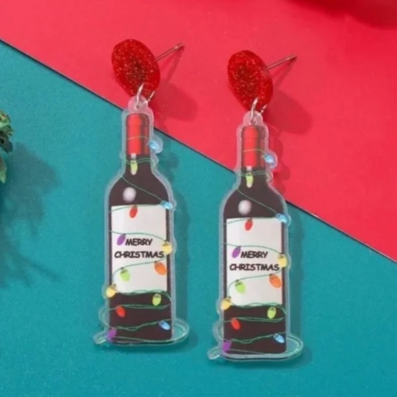 ❤️ FREE Wine Christmas Merry Holiday Alcohol Boho Peasant Lights Chic Earrings - Picture 1 of 2